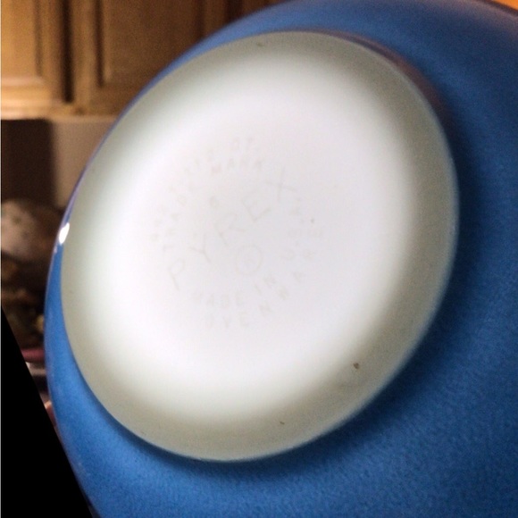 PYREX VINTAGE 1972 Snowflake Blue “Garland” Nesting Bowls - Picture 6 of 13